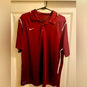 Nike Dri-fit maroon polo - Size: Large